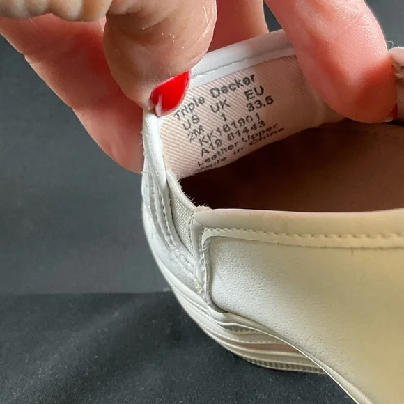 Keds Kate Spade Kids White Slip-On Sneakers Top Deckers with Red and Pink Lips - Picture 8 of 10